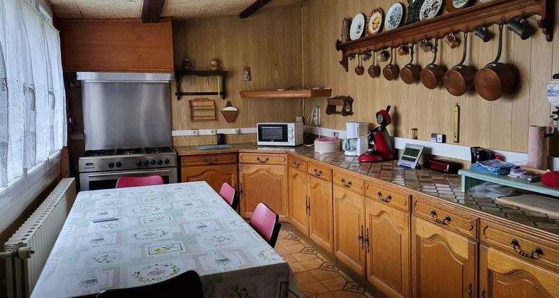 Propriété - 128 m² - 7 pièces