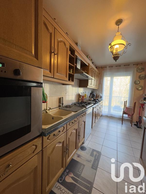 Maison - 93 m² - 5 pièces