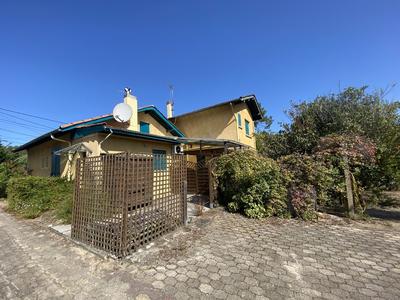 Maison - 161 m² - 6 pièces