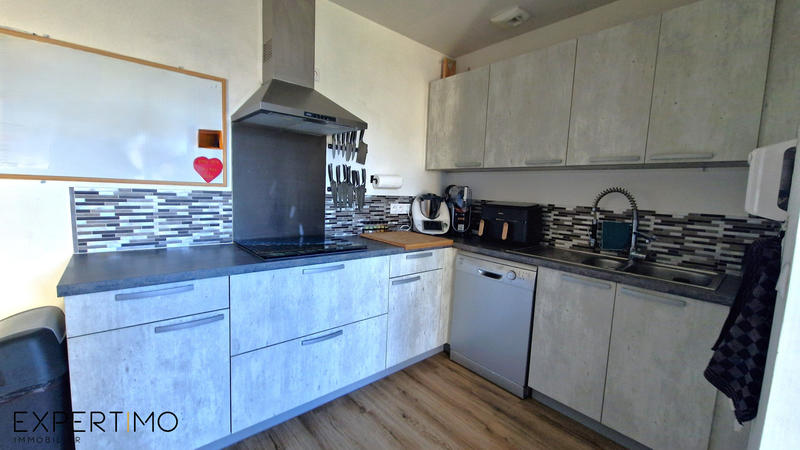 Maison - 97 m² - 5 pièces