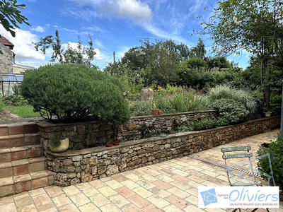 Maison - 180 m² - 5 pièces