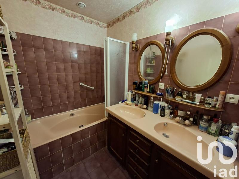 Maison - 196 m² - 6 pièces