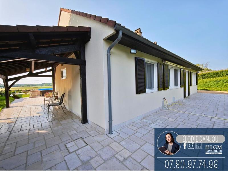 Maison - 160 m² - 5 pièces