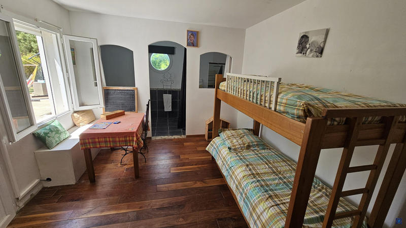 Villa - 211 m² - 7 pièces