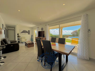 Maison - 171 m² - 7 pièces