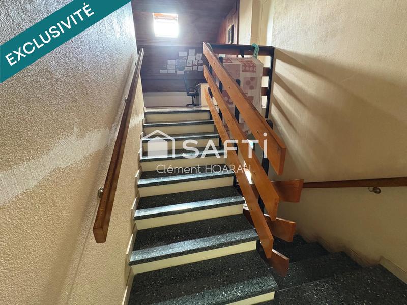 Maison - 218 m² - 6 pièces