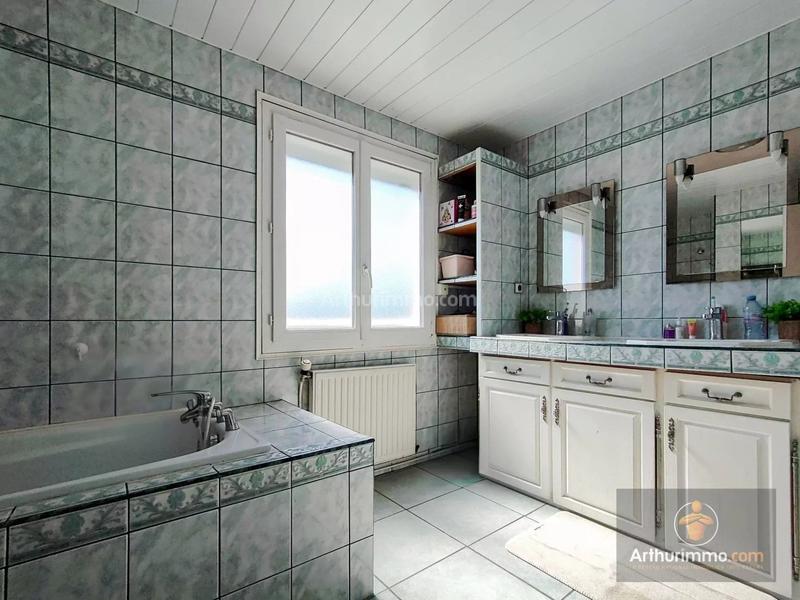 Maison - 140 m² - 6 pièces