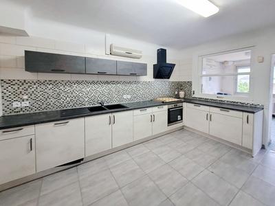 Maison - 168 m² - 7 pièces