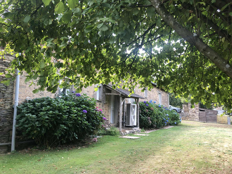 Maison - 204 m² - 7 pièces