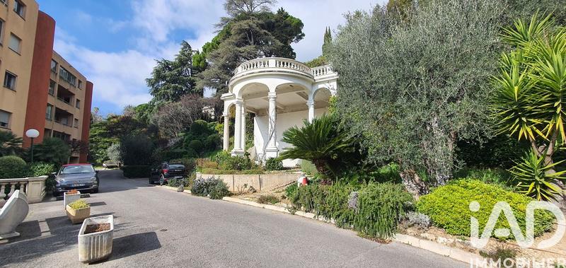 Appartement - 96 m² - 3 pièces