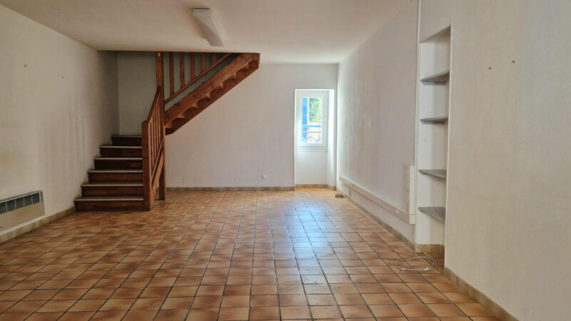 Immeuble - 210 m² - 7 pièces