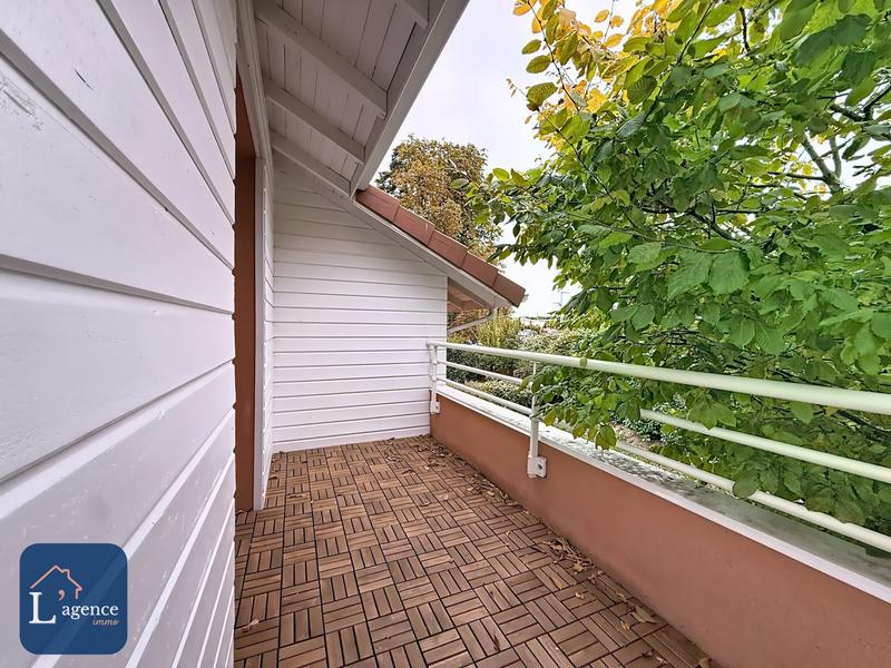 Maison - 94 m² - 4 pièces