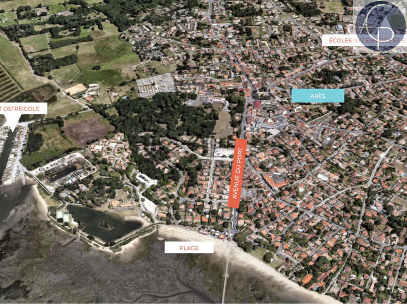 Maison - 90 m² - 4 pièces