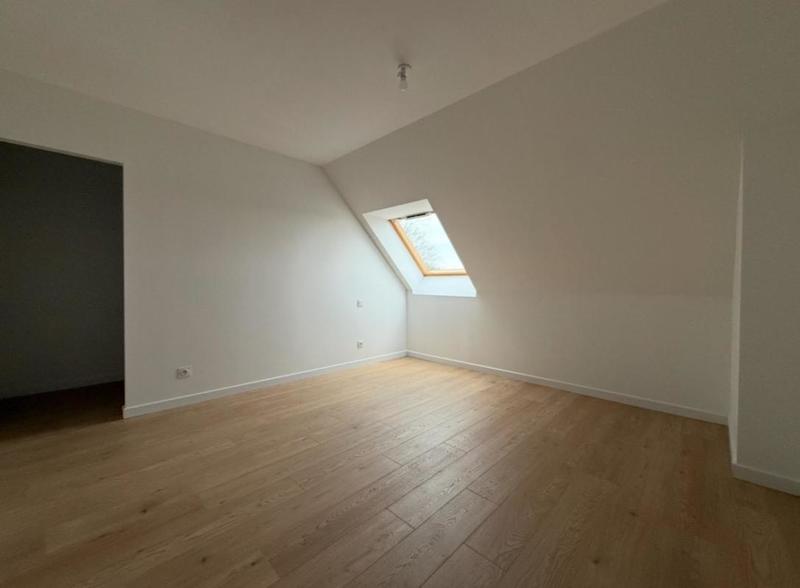 Maison - 111 m² - 5 pièces