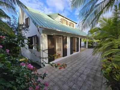 Maison - 160 m² - 8 pièces