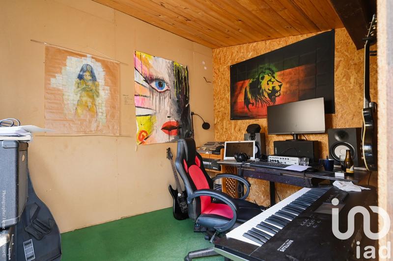 Maison - 97 m² - 6 pièces