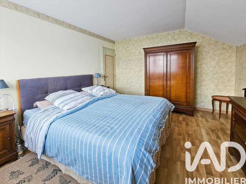 Maison - 121 m² - 5 pièces