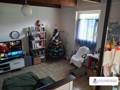 Maison ancienne - 82 m² - 4 pièces