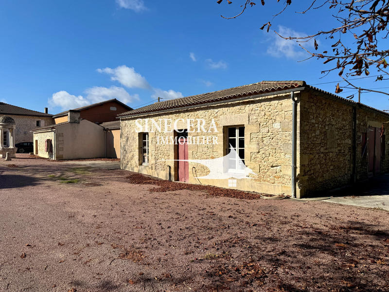 Propriété - 520 m² - 12 pièces