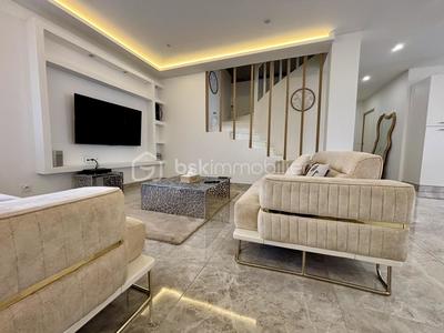 Maison - 154 m² - 6 pièces