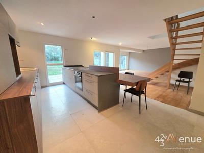 Maison - 142 m² - 5 pièces