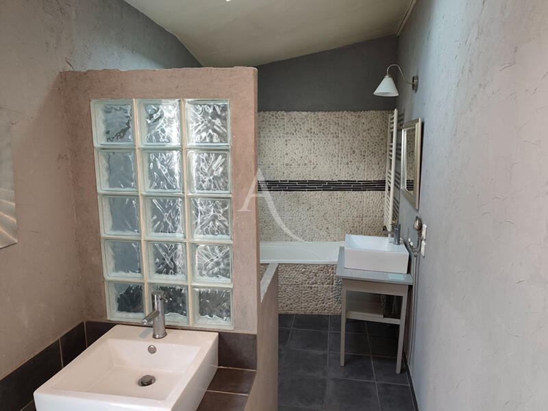 Maison - 134 m² - 5 pièces