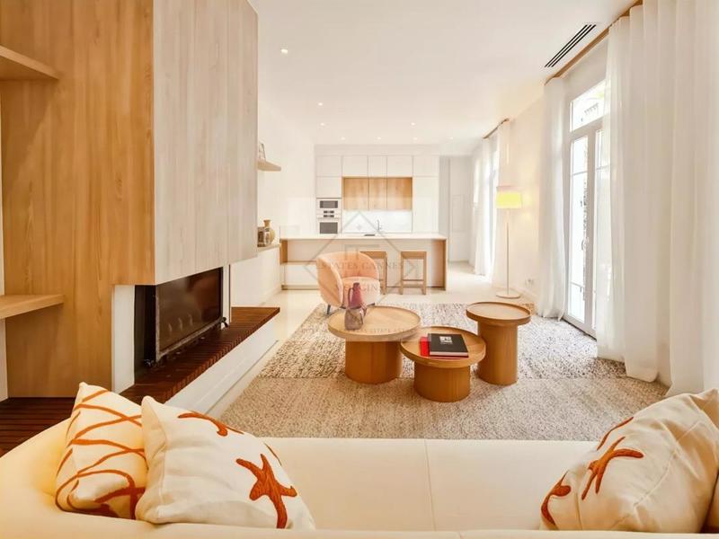 Maison de ville - 131 m² - 4 pièces