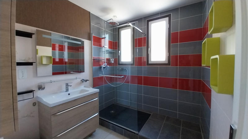 Maison - 198 m² - 8 pièces