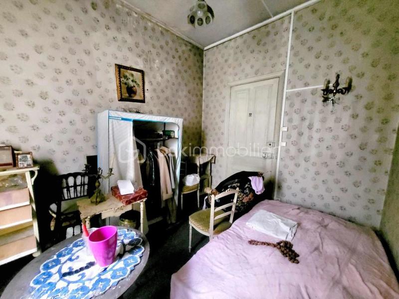 Maison - 376 m² - 19 pièces