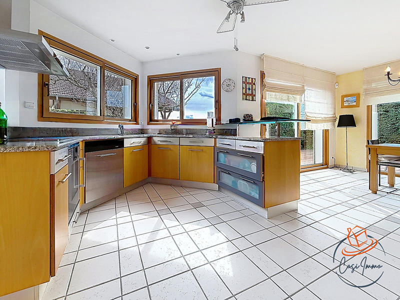 Villa - 190 m² - 7 pièces