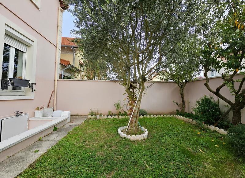 Maison - 91 m² - 4 pièces