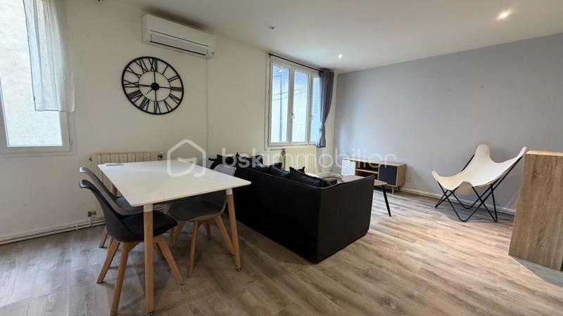Appartement - 57 m² - 3 pièces