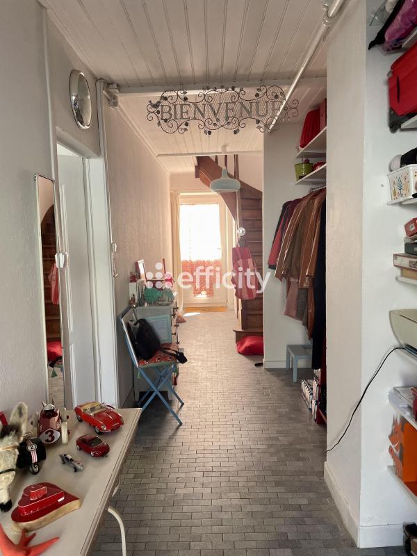 Maison - 105 m² - 5 pièces