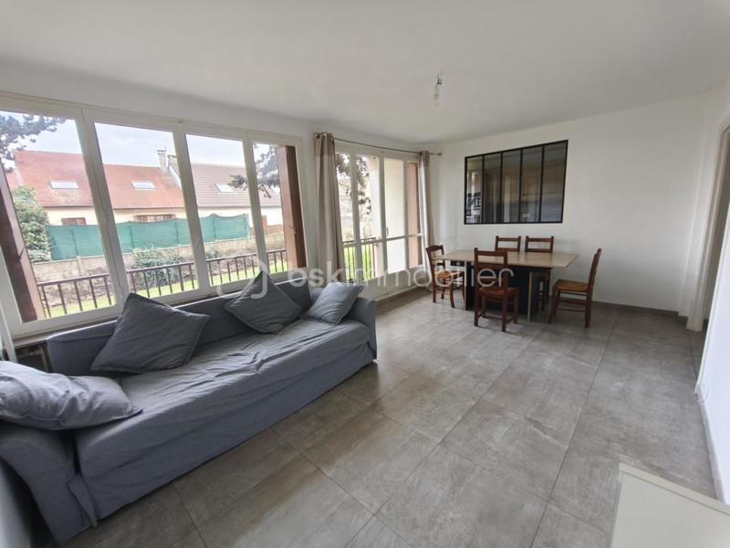 Appartement - 65 m² - 3 pièces