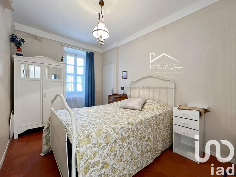 Maison - 294 m² - 10 pièces