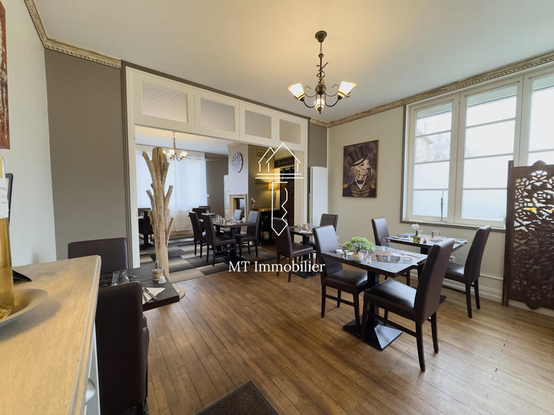 Local commercial - 325 m²