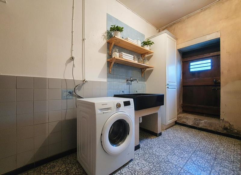 Maison - 220 m² - 5 pièces