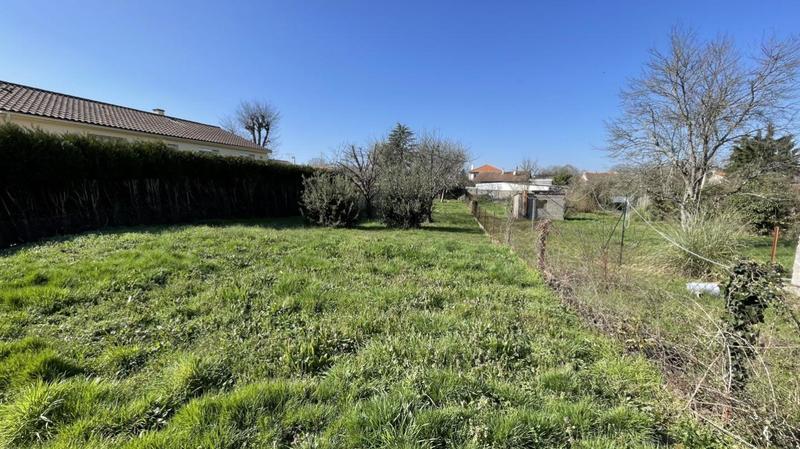 Terrain - 555 m²