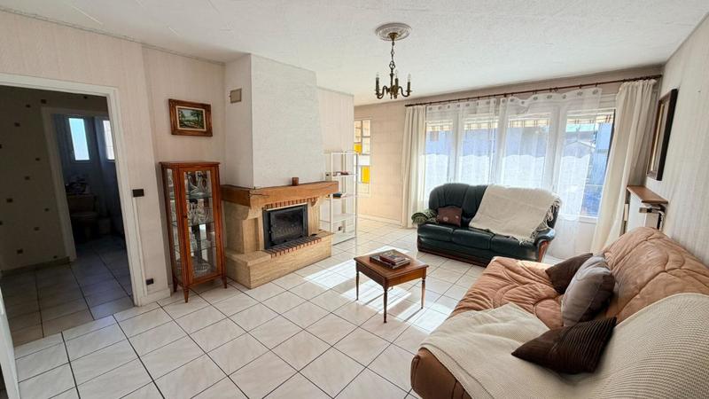 Maison - 86 m² - 5 pièces