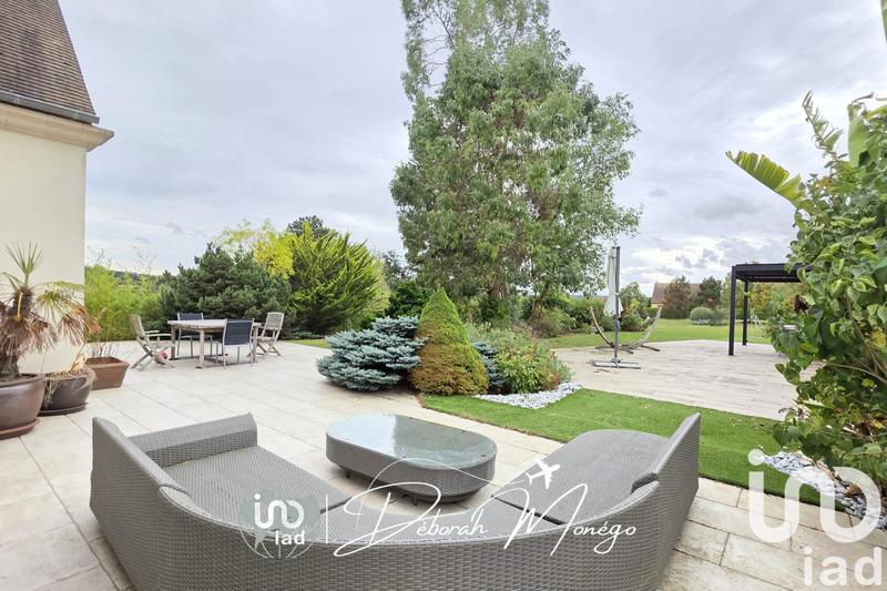 Maison - 195 m² - 8 pièces