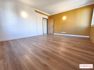 Appartement - 116 m² - 6 pièces