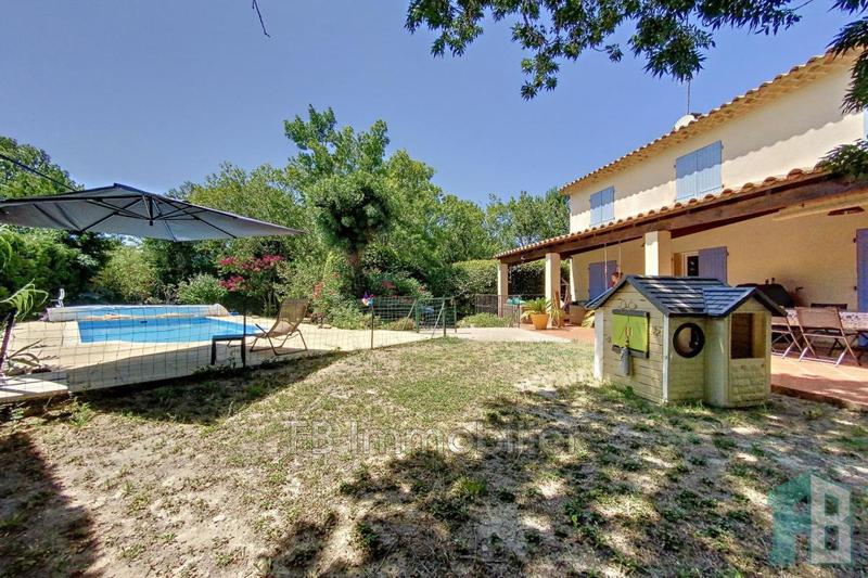 Maison - 145 m² - 5 pièces