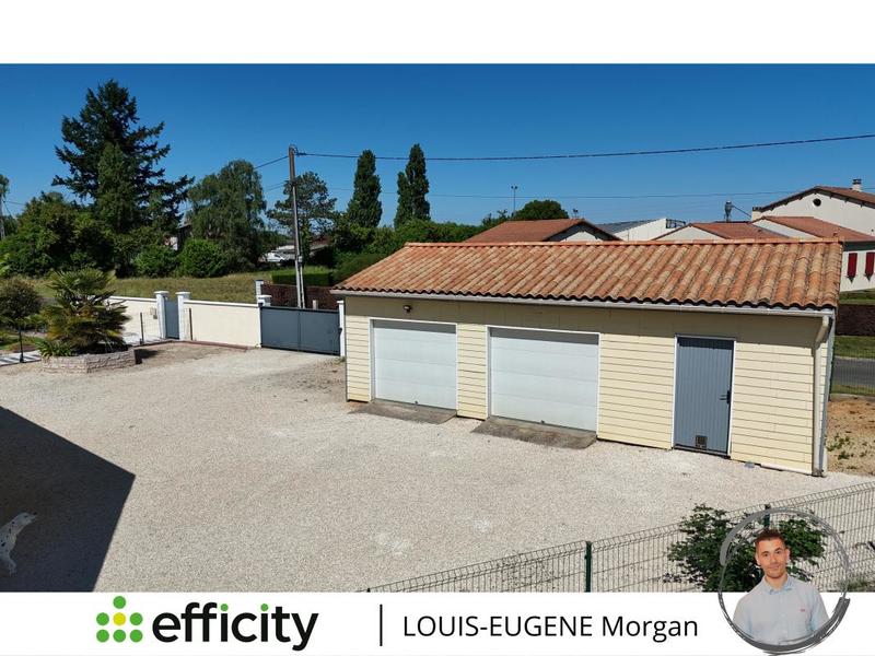 Pavillon - 158 m² - 8 pièces