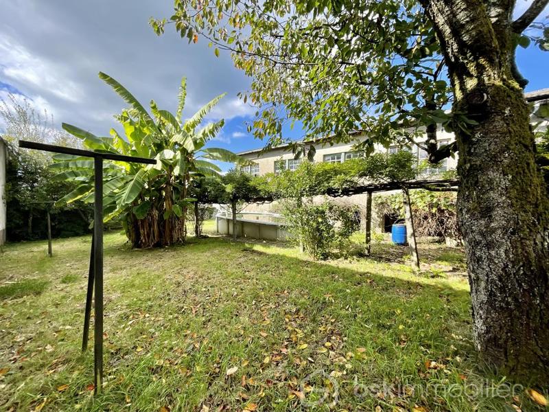 Maison - 192 m² - 8 pièces