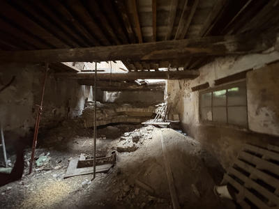 Maison de village - 201 m² - 2 pièces