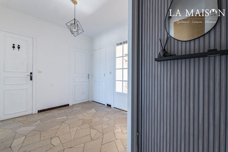 Appartement - 69 m² - 3 pièces