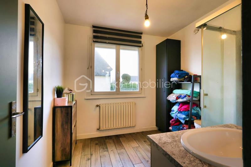 Maison - 102 m² - 4 pièces