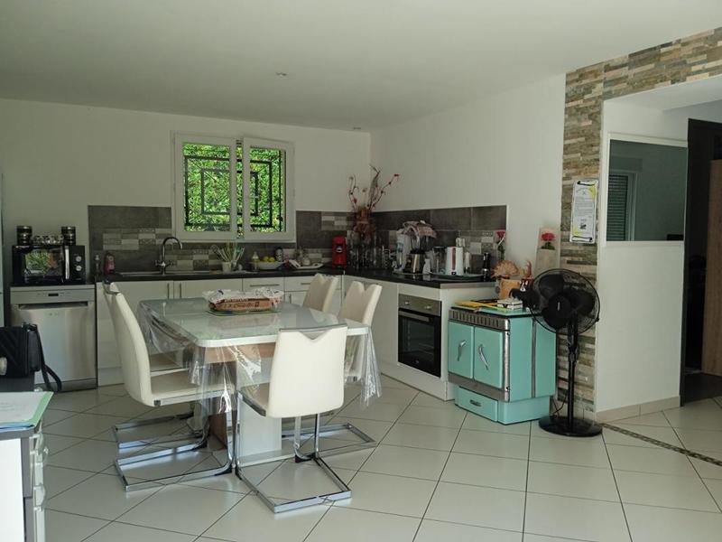 Maison - 82 m² - 4 pièces