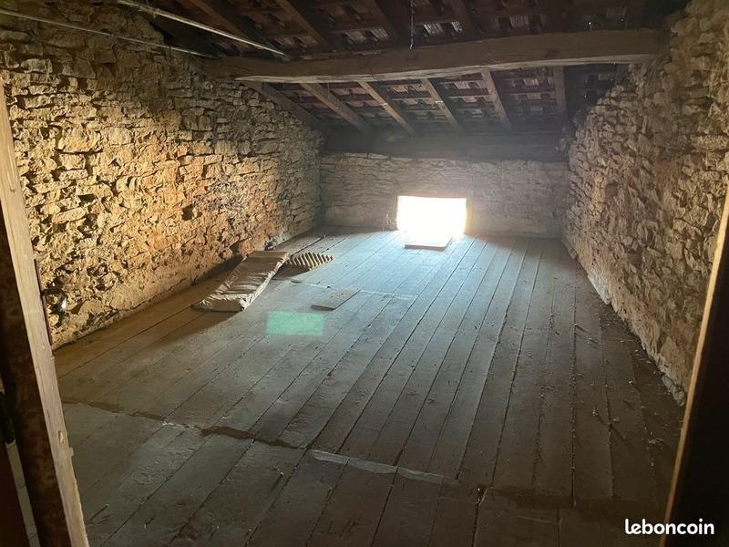 Maison de village - 89 m² - 6 pièces