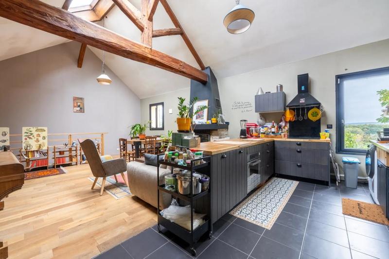 Maison - 140 m² - 5 pièces